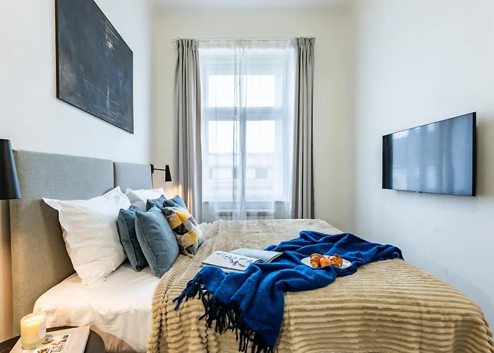 Appartement Days - With Parking In New Town *