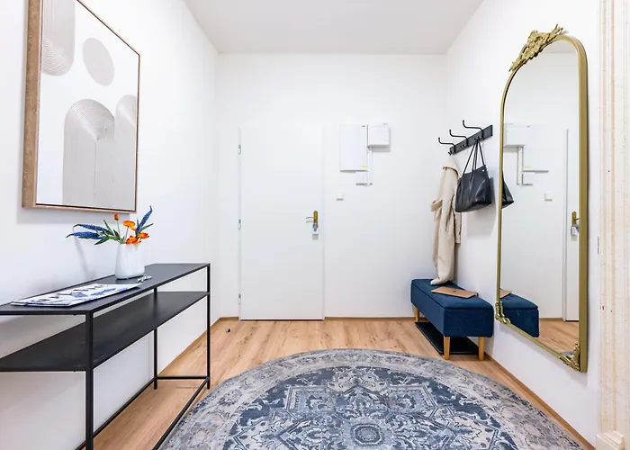 Days - With Parking In New Town Appartement *